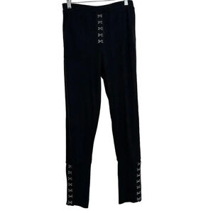Chaser women’s NWT’s joggers with metal embellishments. Size small